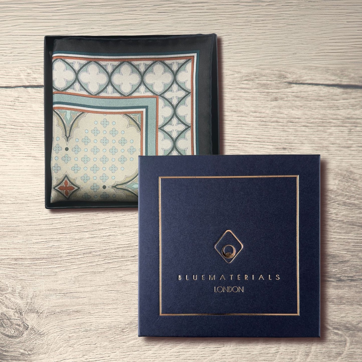 THE VENETIAN | Olive Green and Sandstone | Luxury Silk Pocket Square